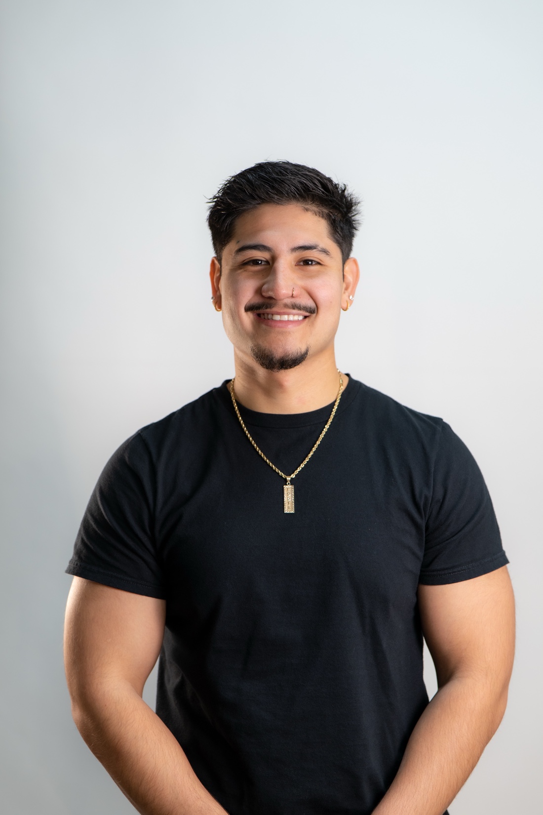 Eddie Aparicio - Kongo Barbershop barber