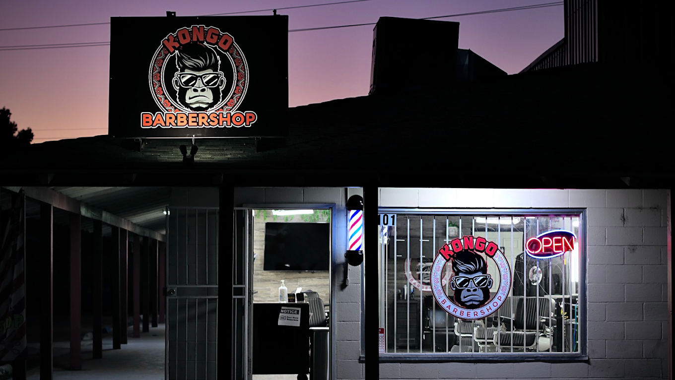 Kongo Barbershop Fresno storefront